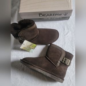 *NEW with tags* Bearpaw Shantelle Chocolate Brown Suede Bootie, Size 8